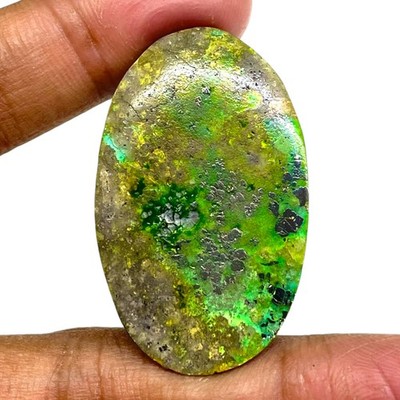 Selene Gems Natürlicher Grüner Türkis Cabochon Oval 42x26mm, 78.5 Cts