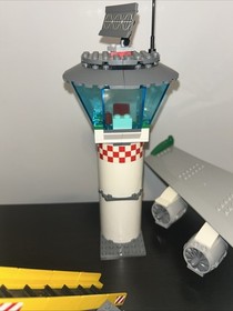 LEGO 60022 City Cargo Terminal Airplane Set- 100% Complete Missing 1 Mini Fig