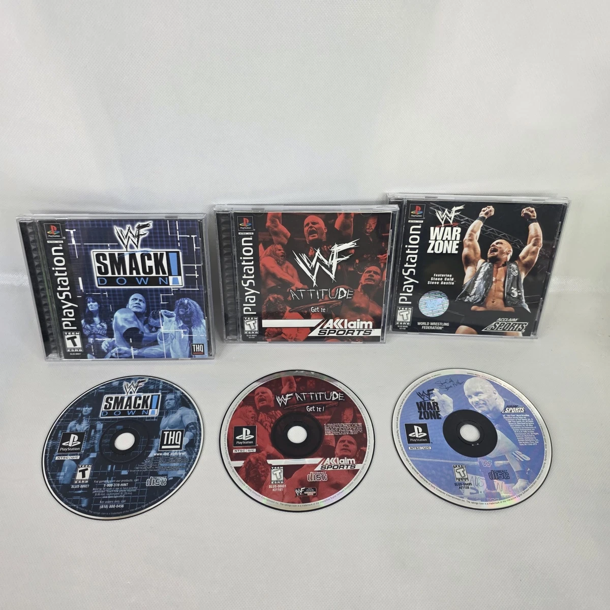 WWF War Zone - jeu RARE et complet sur Sony Ps1 en boîte + notice