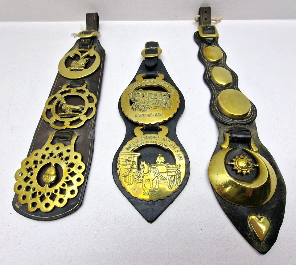 Vintage Horse Brasses On Leather Straps Great Dorset Steam Fair Sun Moon Acorn - Image 3 of 4