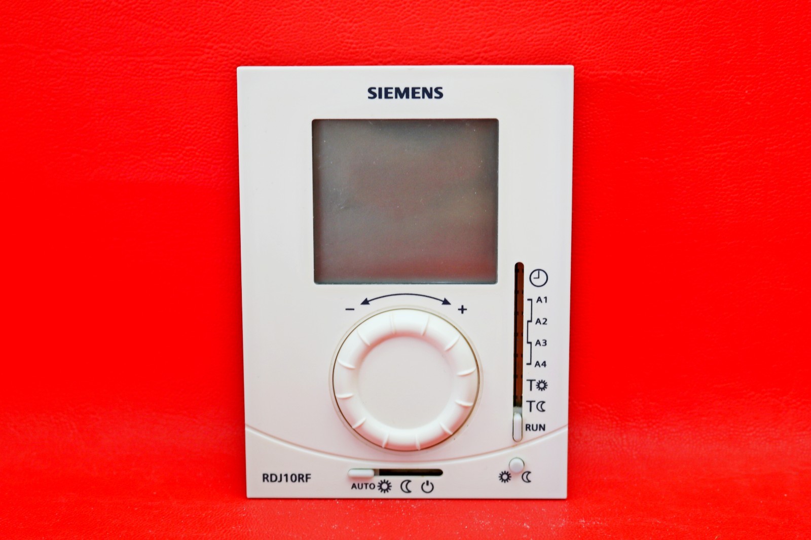 Siemens RDJ10RF Boss BPS242RF Wireless RF Programmable Room Thermostat-See Photo