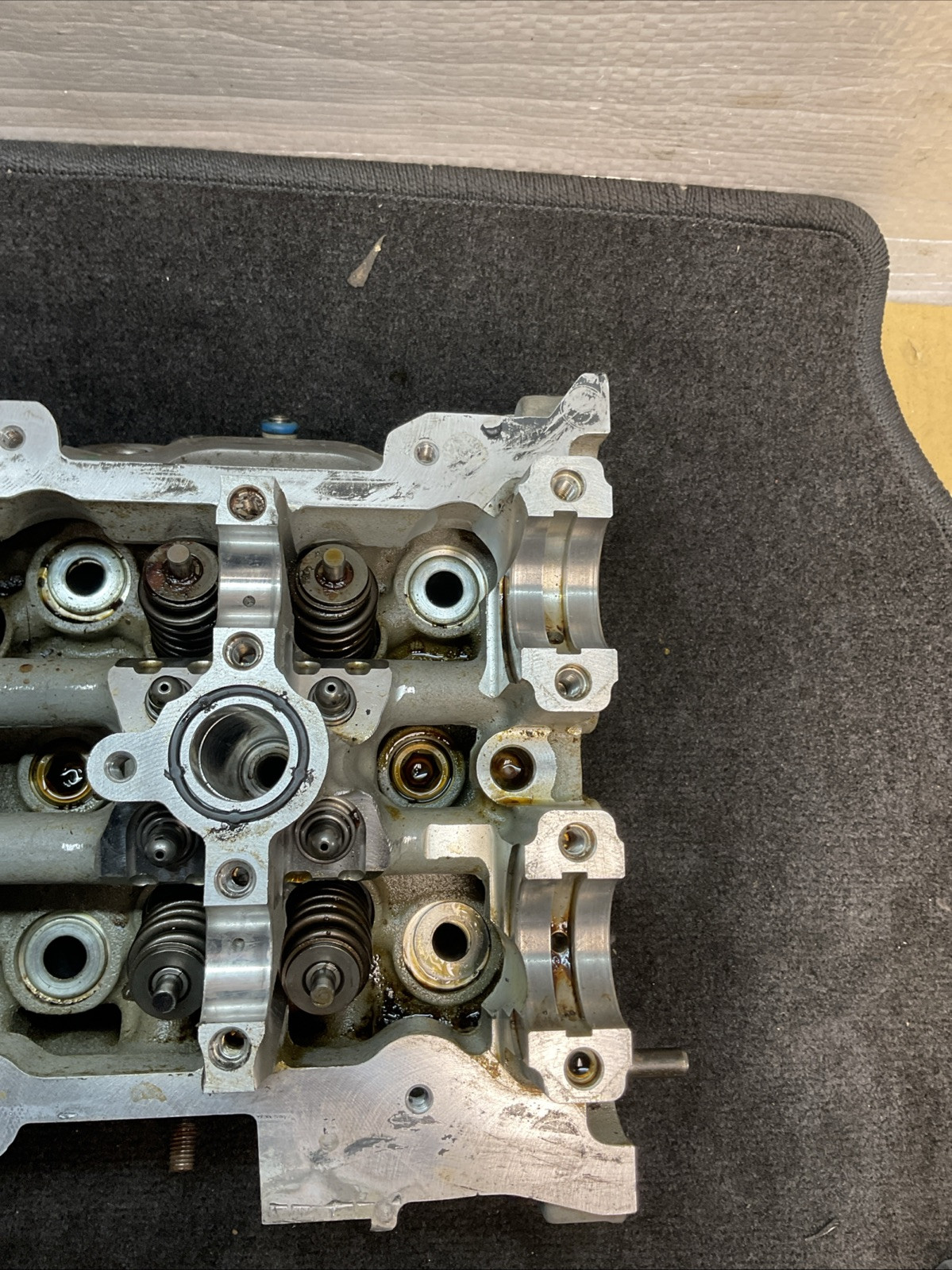 14-20 Maserati Quattroporte Engine RIGHT Cylinder Head 2282006 OEM 26K Miles