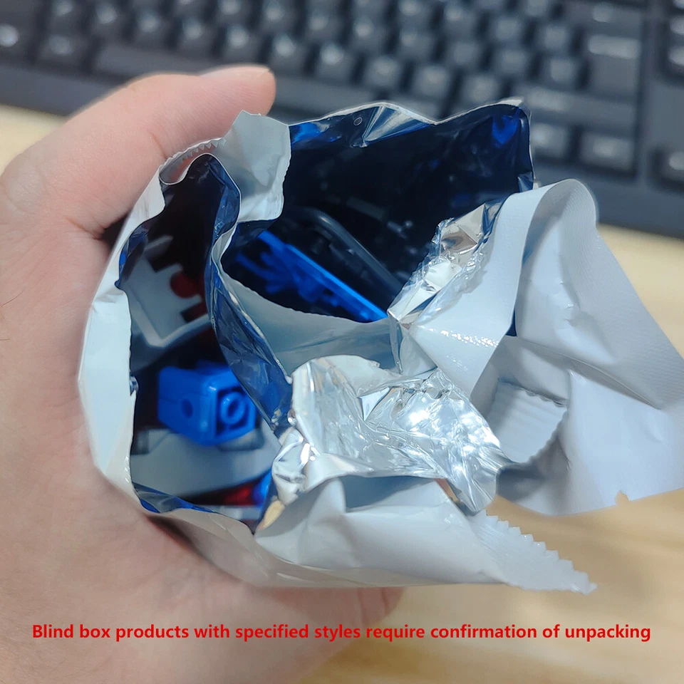 Blokees Transformers Defender Version 03 Heavy Metal War Special Armor Soundwave - Image 4 of 4