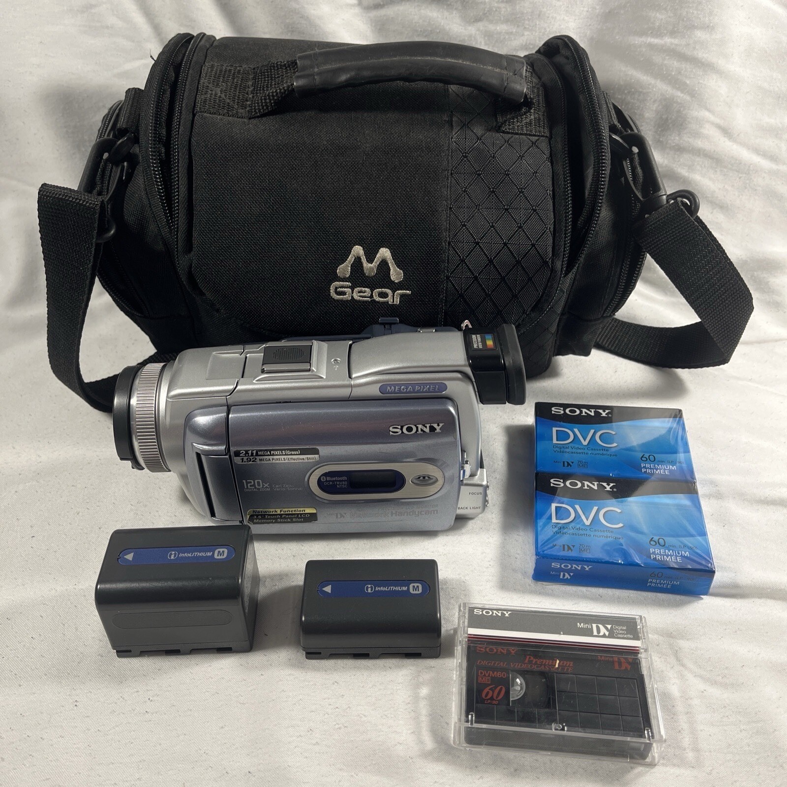 Sony DCRTRV80 MiniDV Handycam Camcorder Digital Video (without charger