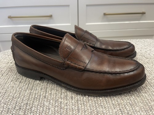 Tod’s Herren Halbschuhe Schuhe Größe 9 1/2 US dunkelbraun Leder Italien gebraucht, in einwandfreiem Zustand