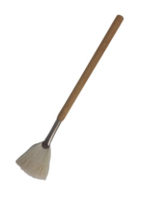 Eyeshadow Fan Fade Shade Brush, Beech Wood, E802 Acca Kappa