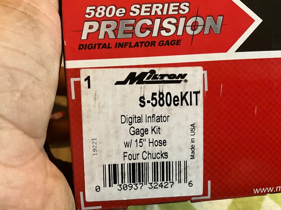 Milton S580Ekit Digital Precision Inflator Gauge Kit 0160 Psi Brand