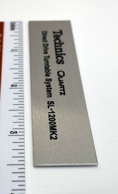 Distintivo Logo Technics Per Giradischi – Personalizzato In Alluminio 1,5 X 3/8 Pollici