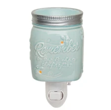 SCENTSY Nighlight Wall Plug-in Wax Mini Warmer CHASING FIREFLIES Blue Jar NEW