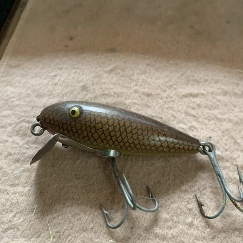Paw Paw 900 Uncle Tom River Minnow  Tack Eye Wood  Vg Or Better, Nose Tack