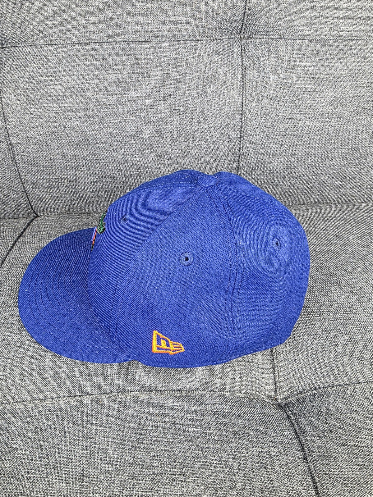 Picture 2 of 7