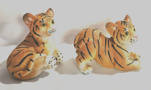 Set of 2 Brown 10cm Tiger Cub Ornament Sculptures - Picture 2 of 5