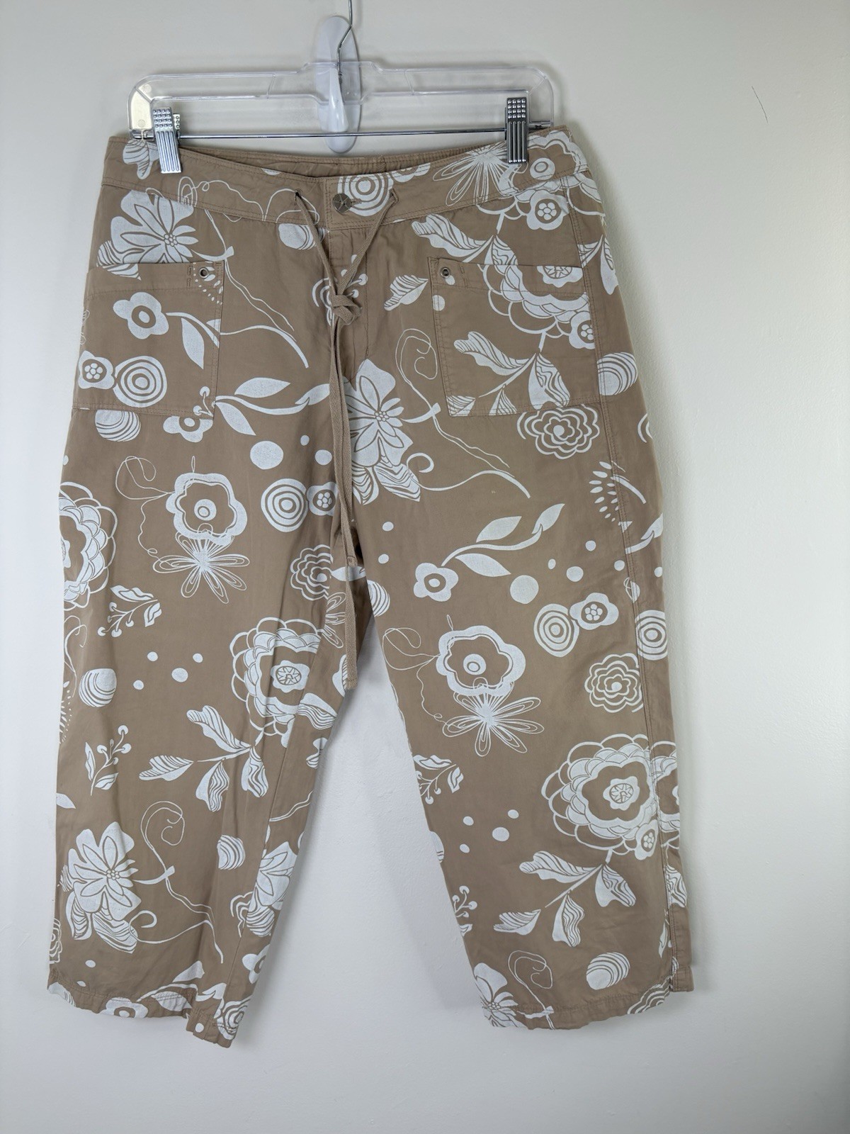 FRESH PRODUCE Pants Womens M Cropped Drawstring Straight Leg Beige Floral 32x22