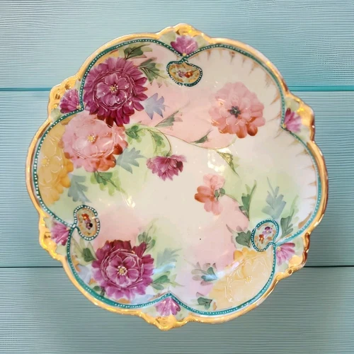 Antique Unmarked NIPPON Hand Painted Porcelain 10" Serving Bowl Flower Mums Pink