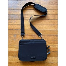 MOBIL IT Slim Black Expandable Tech Crossbody Bag sz OS