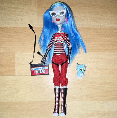 Monster High Ghoulia Yelps Puppe, 1. wave, G1, Original 2010, mit Zubehör