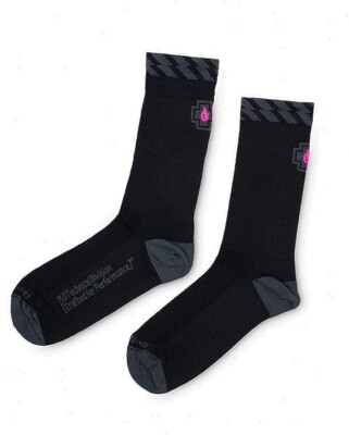 Muc-Off Tech Rider Socks - Black, US 10-12 Machine Wash Sculpted Seamless Fit