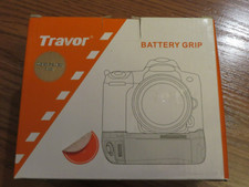Travor BG-2M Battery Grip for Canon D600 Camera