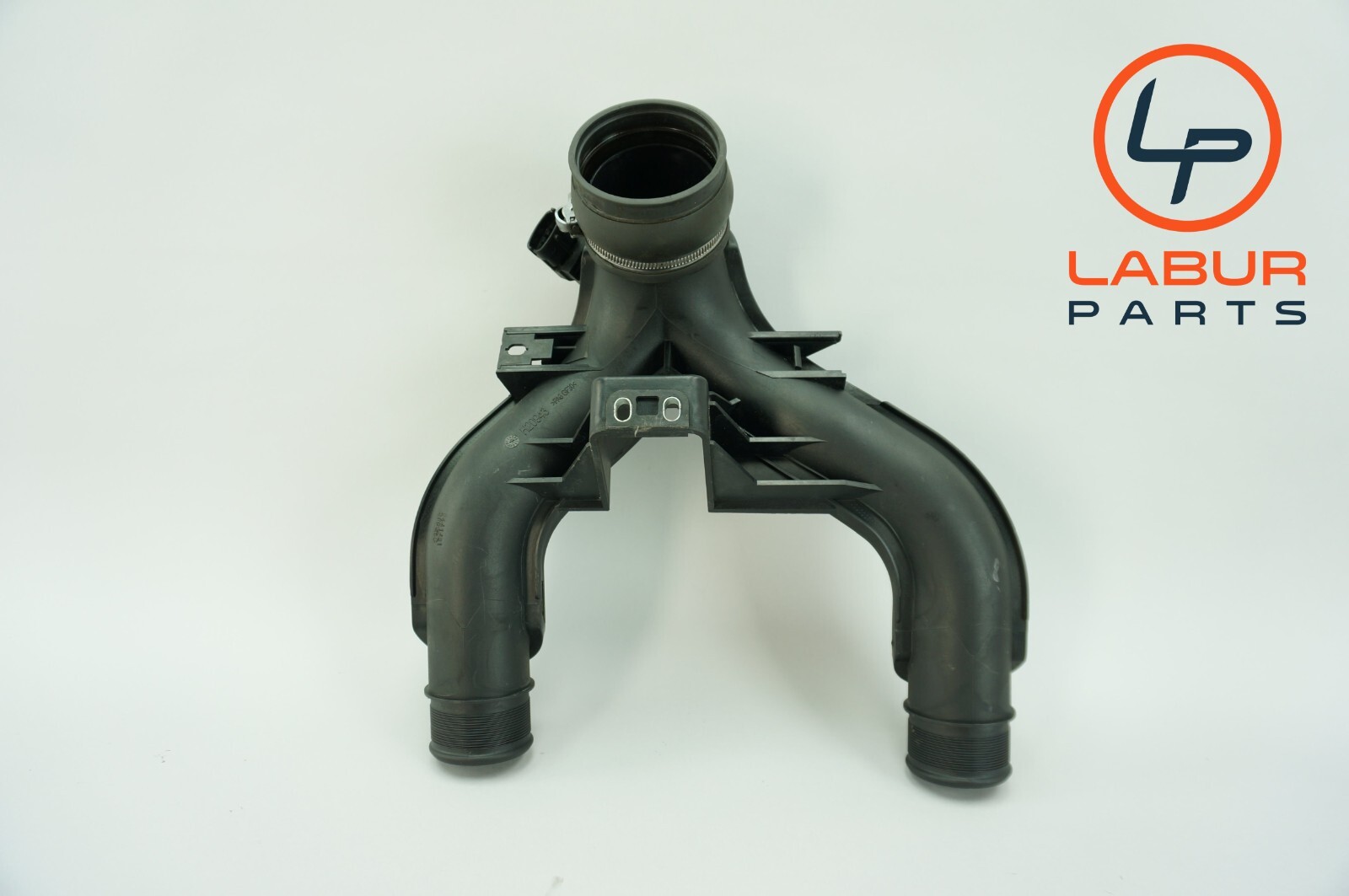 M157 Maserati Ghibli Quattroporte 14-17 3.0L Air Intake Duct Pipe Hose Z5685