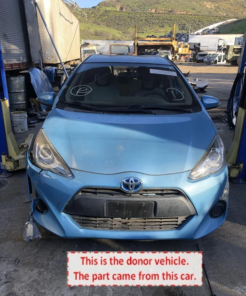 2015 TOYOTA PRIUS C хэтчбек передняя дверь петля верхний и нижний левый со стороны водителя LH - Изображение 4 из 4