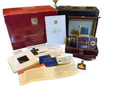 Hasselblad - 503CW Gold Supreme Kit 2.8/80 “ 50th Anniversary" with provenance. 