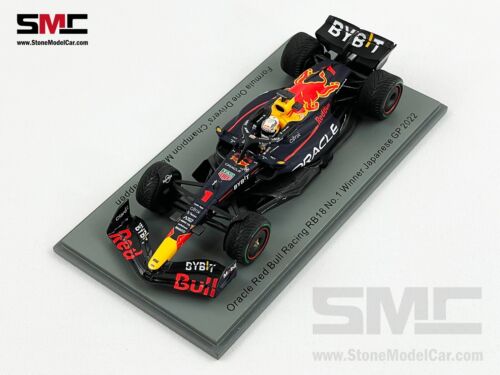 Red Bull F1 RB18 #1 Max Verstappen Japan GP 2022 World Champion 1:43 Spark S8551 - Picture 2 of 12