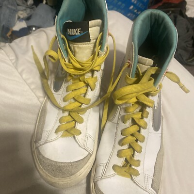 NIKE BLAZER MID 77' GS DQ7773-100 WHITE YOUTH sz 7y