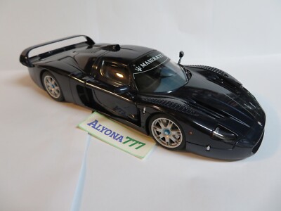 AUTOart SIGNATURE 1/18 Maserati MC12 ROAD CAR Blue Metallic