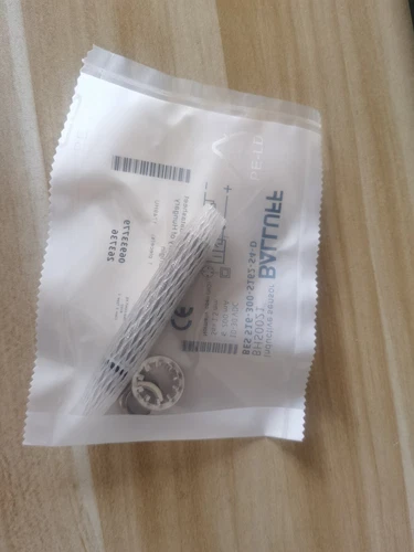 1PC New For Balluff BES 516-300-S162-S4-D BES516300S162S4D Proximity Switch - Picture 2 of 3