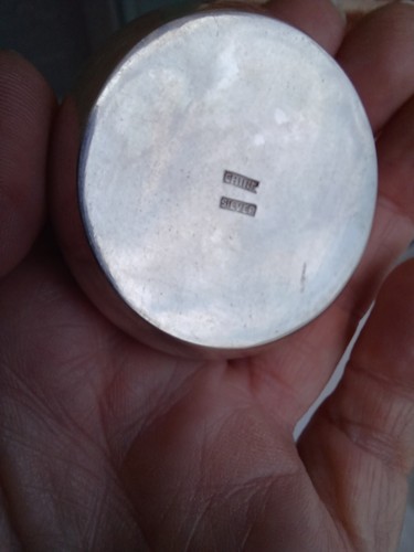 ANTIQUE CHINESE SILVER TURQUOISE CABOCHON SNUFF PATCH BOX OLDER ESTATE - Picture 9 of 11