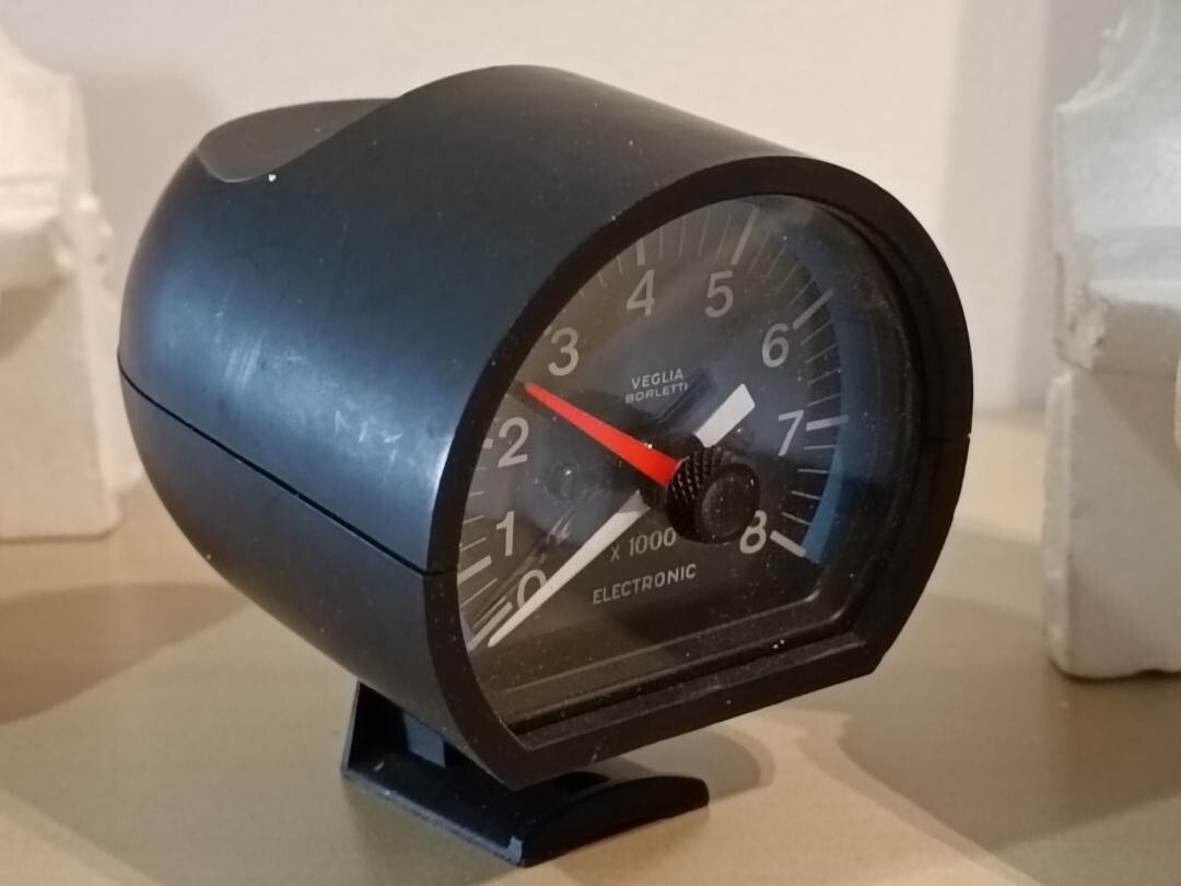 VEGLIA BORLETTI VINTAGE TACHOMETER NEW OLD STOCK FERRARI
