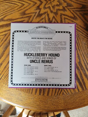 RARE Vintage 1977 Huckleberry Hound &Yogi Bear Fortune Teller Pack 