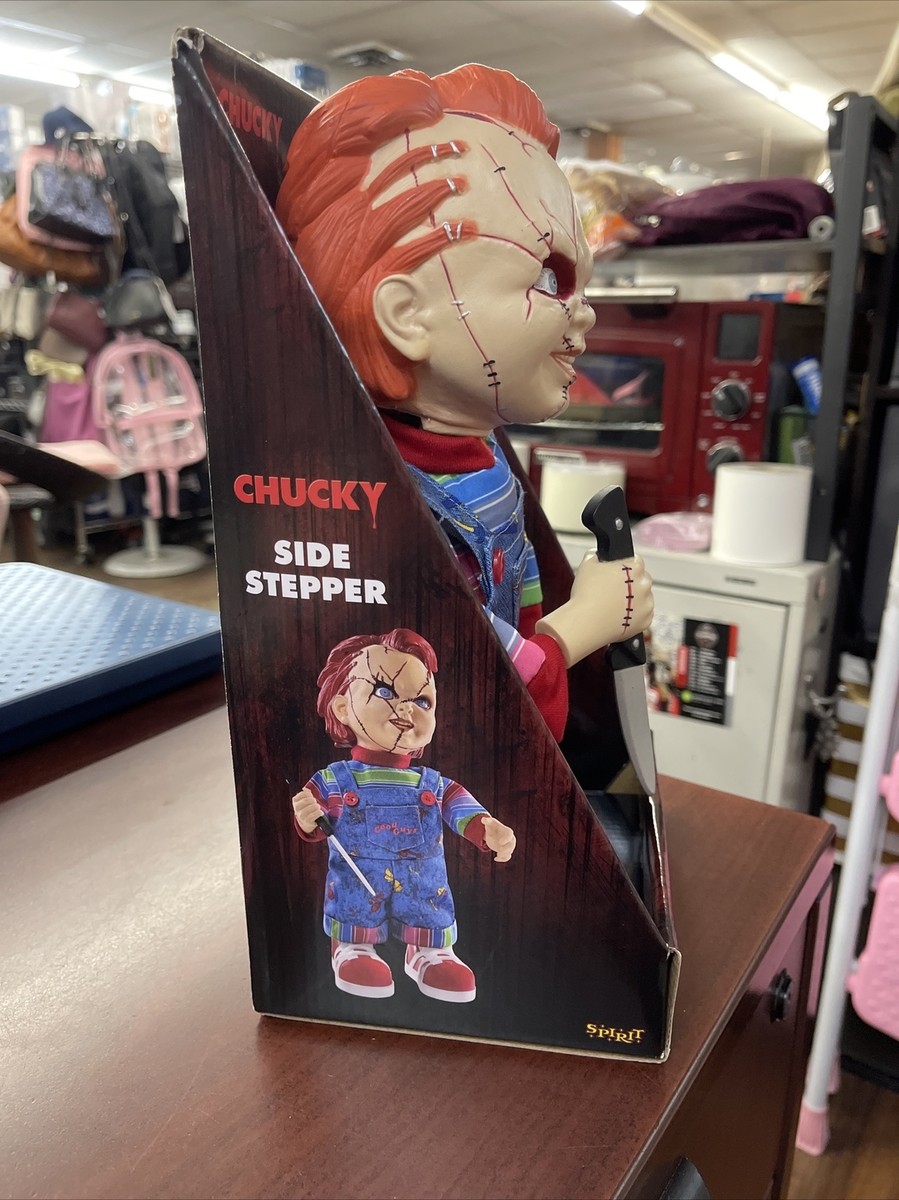 CHUCKY Side Stepper (Childs Play Movie) Spirit Halloween