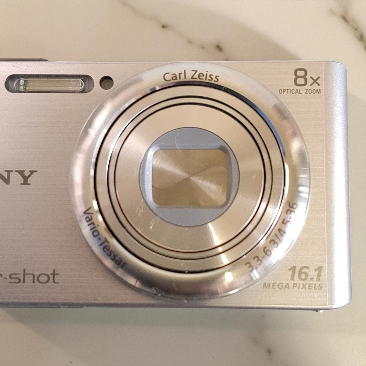 Sony Cyber-shot DSC-W730 Digital Camera 16.1MP 8x Optical Zoom