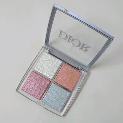 kitty_96CHANELジュードゥルミエールDior BSグロウ006 LE Dior Backstage 006 Celestial Glow Illuminating Face Palette