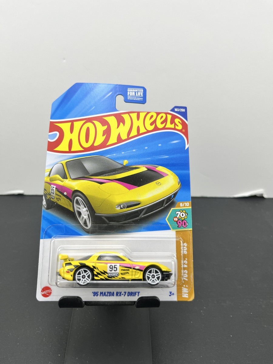 Hot Wheels 2025 Mainline HW '70s VS '90s '95 Mazda RX-7 Drift