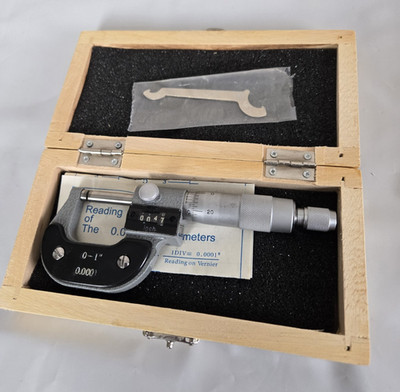 Centech Digital Micrometer 0 - 1'' Pre-Owned #ZZ15