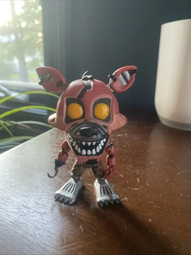 Funko Pop! Vinyl: Nightmare Foxy #214 Five Nights at Freddy's Collectible Figure