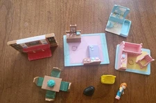 1990's Lewis Galoob Toys My Pretty Dollhouse/ Polly Pocket 8 Pc Lot With Figure