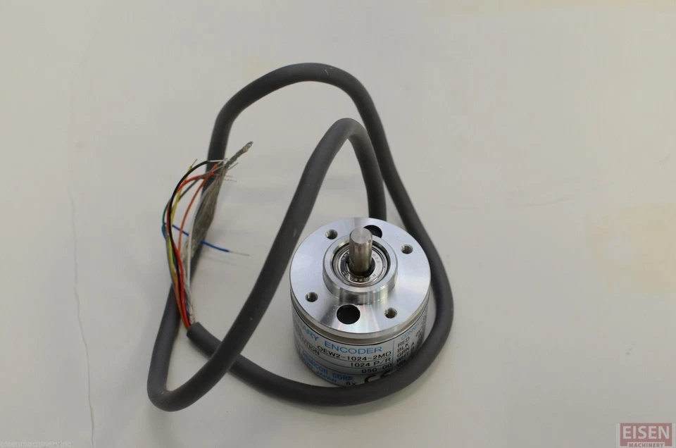 NIDEC NEMICON Rotary Encoder OEW2-1024-2MD 050-00 DC5V 1024 pulse/rev - Image 2 of 4