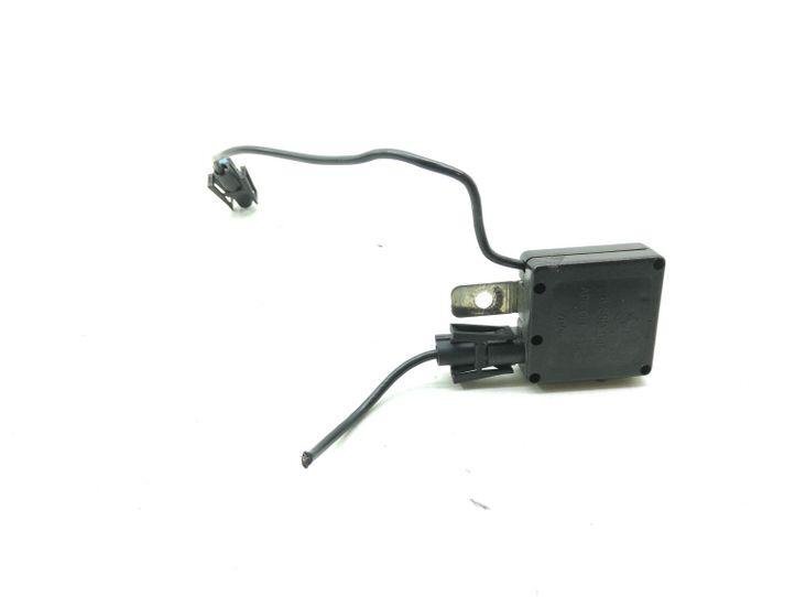 BMW X5 E53 Antennenverstärker 8380945 3.00 Diesel 135kw 2003  