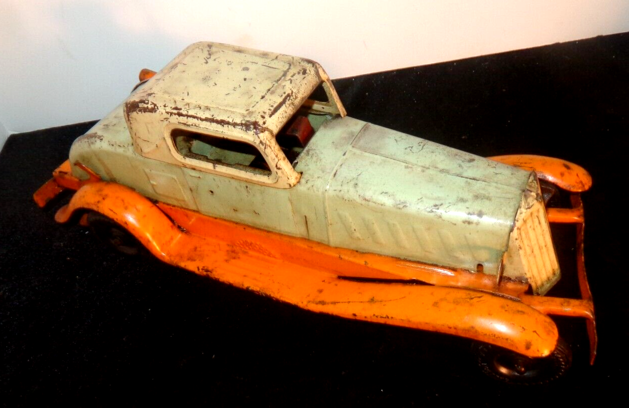 1932 MARX GIRARD - PIERCE ARROW Pressed Steel Wind-up Toy Car For