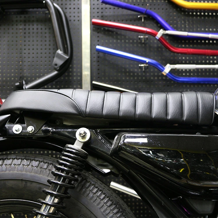 Asiento de moto vintage café racer negro para Kawasaki W650 Z750 KZ900 KZ400 660B Foto 2 de 4