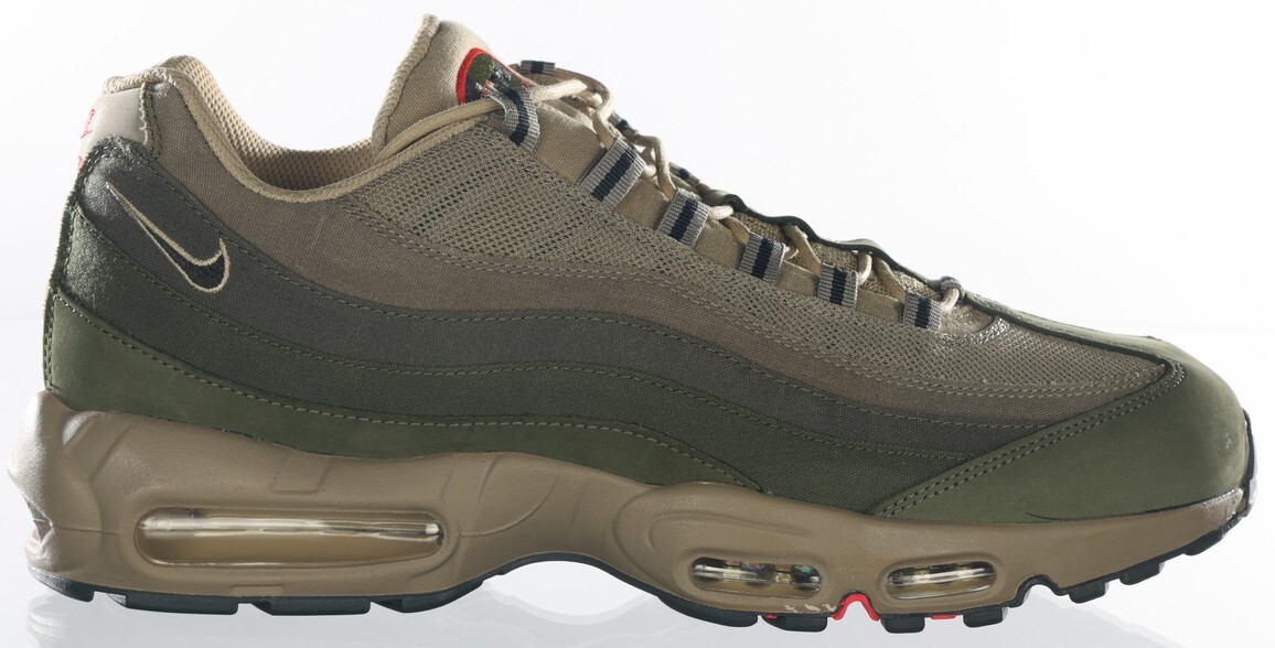 air max 95 se レア！ Nike Air Max 95 SE Blue Green Orange - Size 8.5 (DH2718 400) | eBay