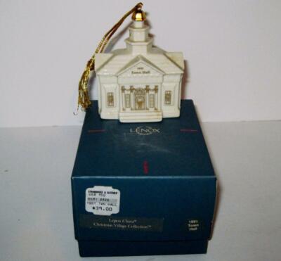 BEAUTIFUL LENOX CHRISTMAS VILLAGE COLLECTION 