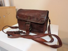 VINTAGE OXBLOOD LEATHER ADJUSTABLE SHOULDER STRAP CROSS BODY BAG OLD WEST