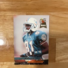 Fleer Ultra 1993 Rookie O.J. McDuffie #259 Miami Dolphins NFL Football Card. rookie card picture