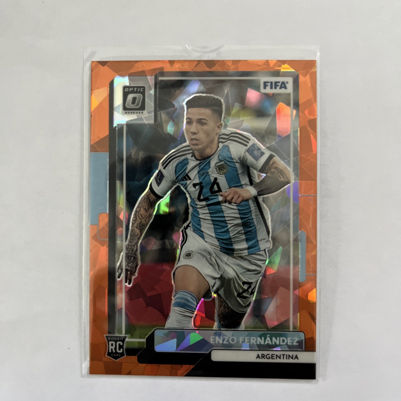 2022-23 Panini Donruss - Enzo Fernandez #66 Optic Orange Ice Prizm (RC)