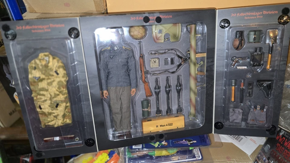 1/6 Soldier Story Segunda Guerra Mundial División Alemana de Paracaidistas 1944 Nuevo Sin usar, en caja Foto 3 de 4