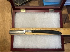 Vintage straight razor FA Koch & co  marked Faultless  No. 20